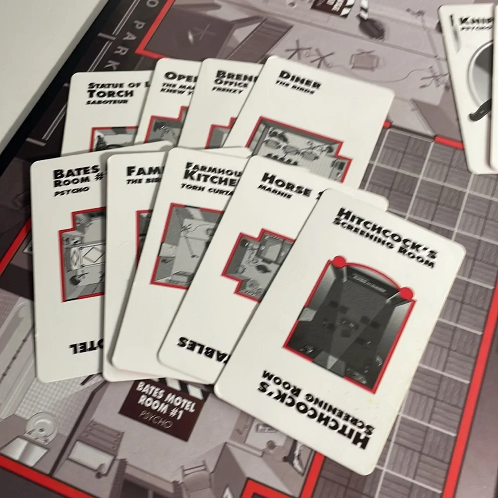 Alfred Hitchcock Clue game - Picture 5 of 9